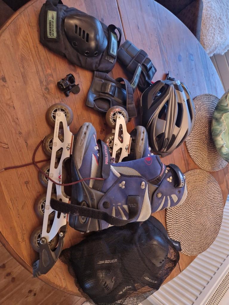 Complete set Tecnica Skeelers netjes. Met Bauer bescherming, Overige merken, Inline skates 5 wielen, Heren, Ophalen of Verzenden