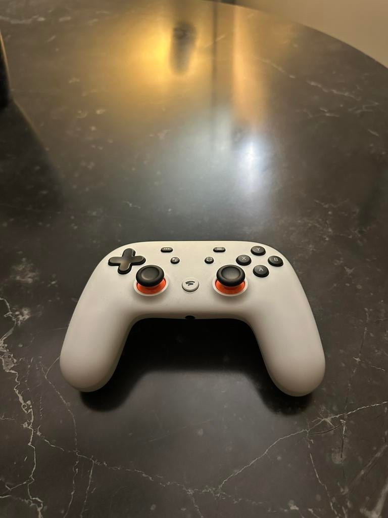 Google Stadia controller Bluetooth, Ophalen of Verzenden, Zo goed als nieuw