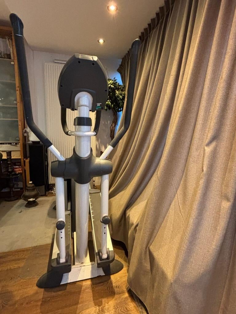 Crosstrainer Tunturi sportschool machine, Ophalen, Gebruikt, Crosstrainer, Metaal