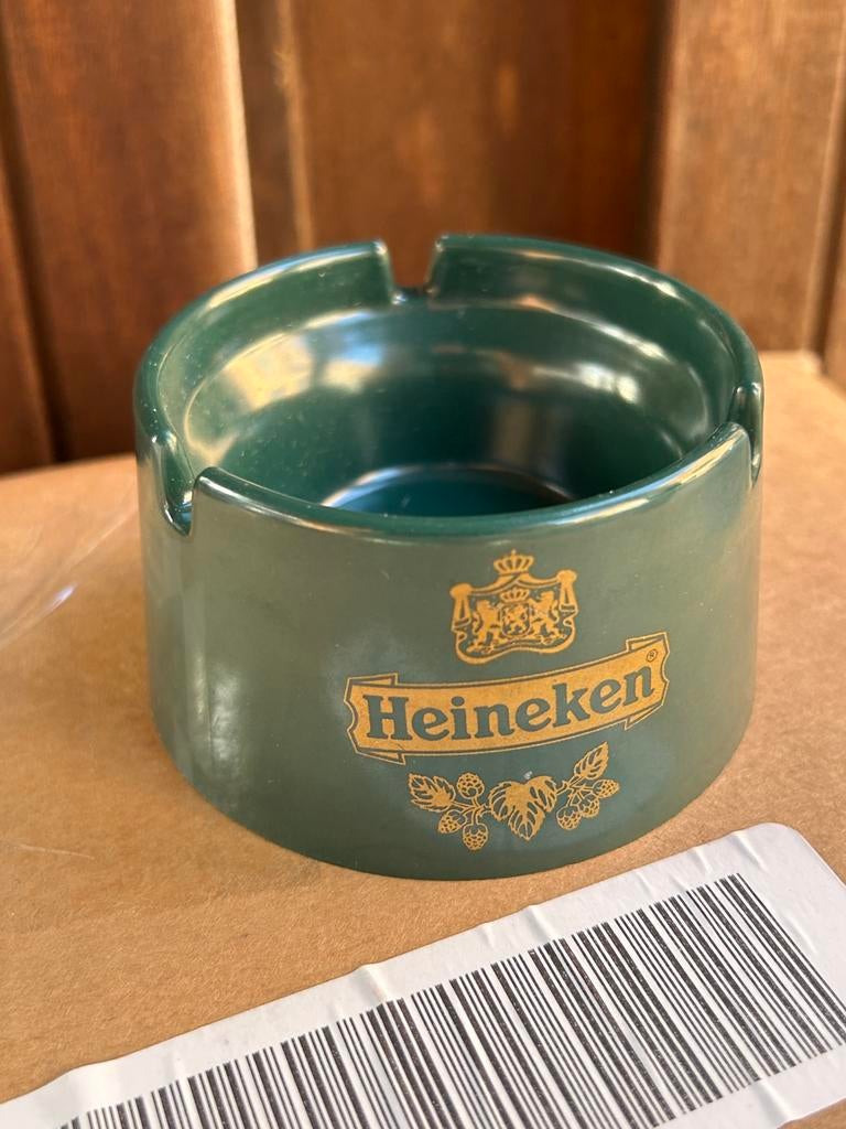 Ronde Heineken asbak (3), Ophalen, Zo goed als nieuw, Asbak