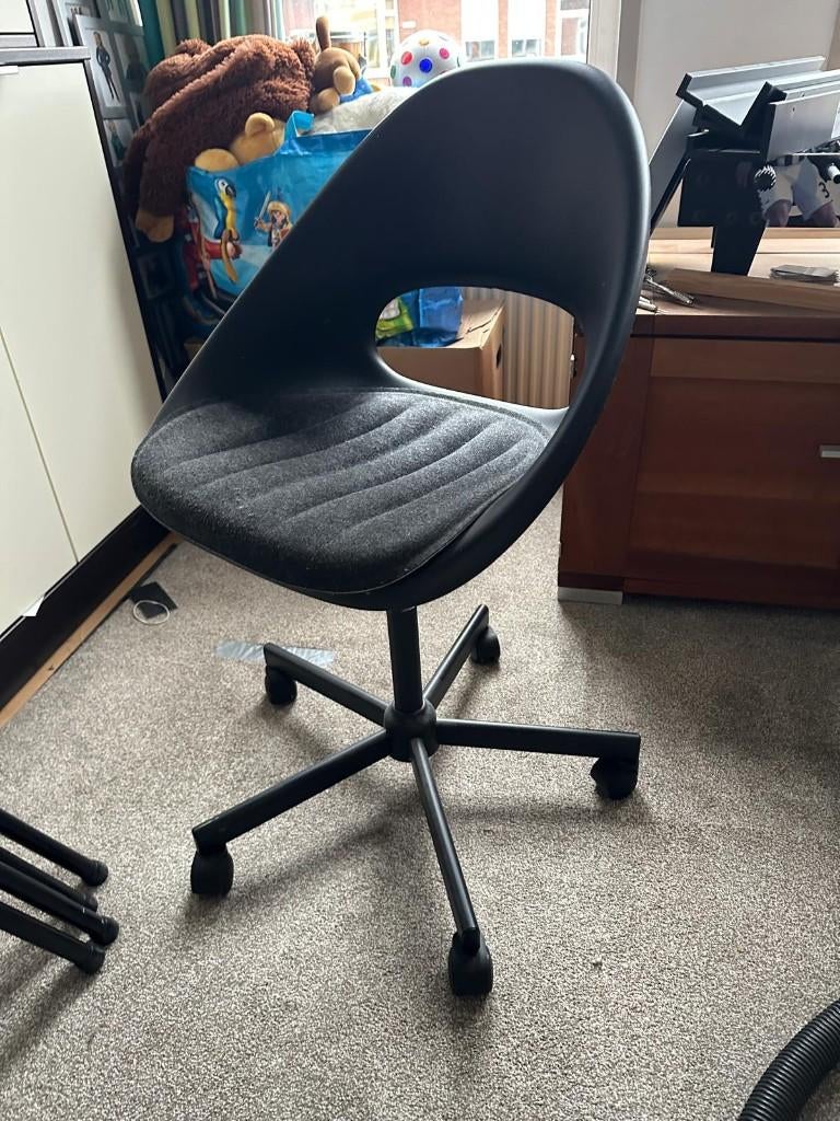 bureaustoel ikea, Ophalen, Zo goed als nieuw, Zwart, Bureaustoel