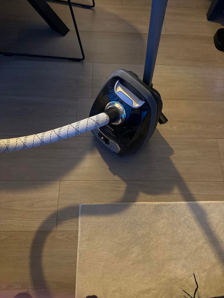 Bosch In'genius ProPerform Plus Stofzuiger, Witgoed en Apparatuur, Stofzuigers, Gebruikt, Stofzuiger, 1600 tot 2000 watt, Ophalen