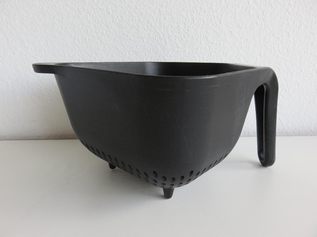 Joseph Joseph zwarte vierkante vergiet, Ophalen of Verzenden, Zo goed als nieuw