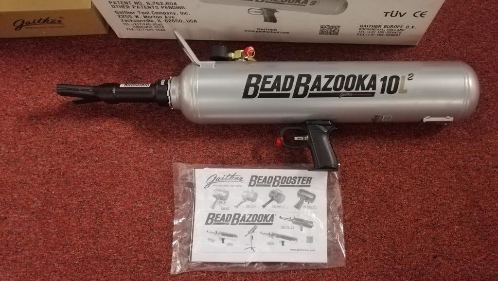 Gaither BeadBazooka luchtkanon voor bandenmontage, Ophalen