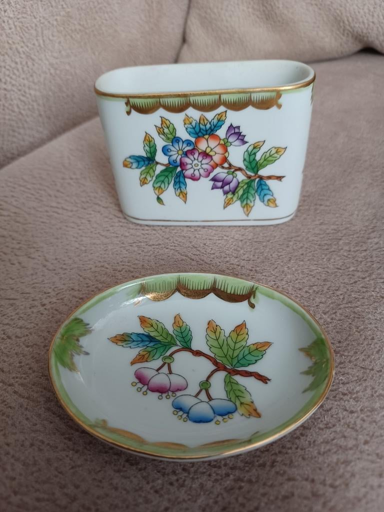 HEREND Queen Victoria Lepelvaasje + Boterschaaltje, Antiek en Kunst, Ophalen of Verzenden