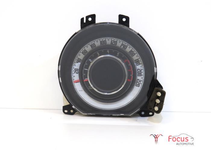 Instrumentenpaneel van een Fiat 500, Gebruikt, -, -, Ophalen of Verzenden