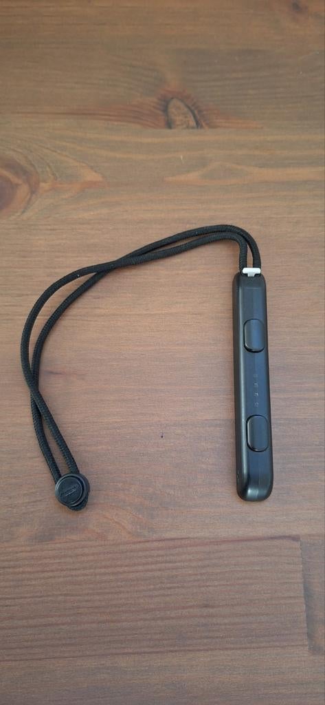 Gratis Nintendo Switch Joy Con zwart rechts, 1 speler, Ophalen, Zo goed als nieuw, Vanaf 7 jaar