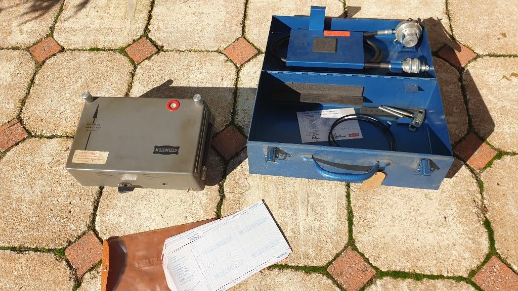 REMMENTESTER volledig mechanisch MOTOMETER vintage, Auto diversen, Ophalen of Verzenden, Zo goed als nieuw
