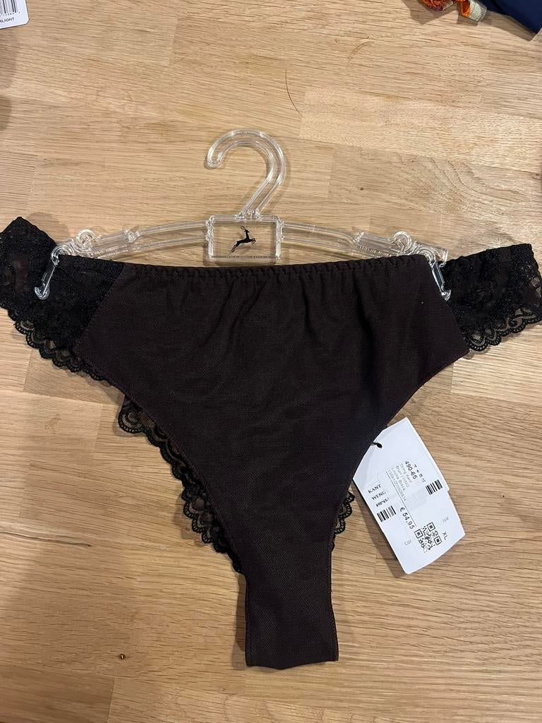 Louisa Bracq string maat 44 NIEUW!! Nu €15,-, Ophalen of Verzenden, String