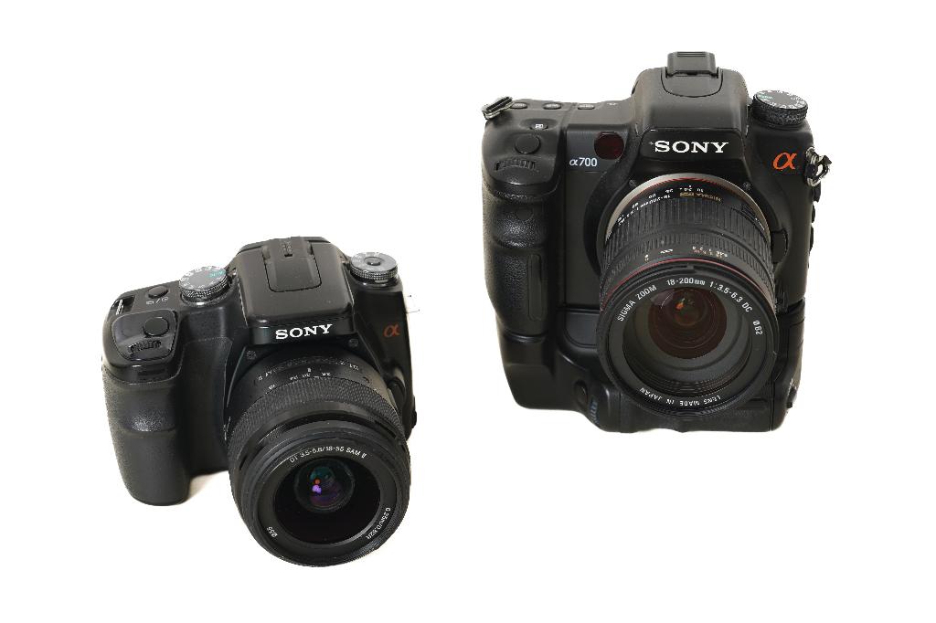 Sony A100 + A700 met lenzen en batterijgrip, Gebruikt, Spiegelreflex, -, -