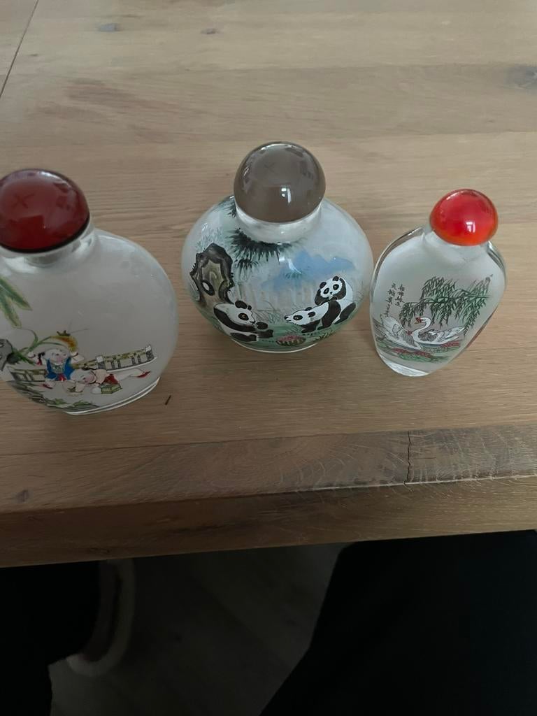 3 Snuffel flesjes, Overige kleuren, Ophalen of Verzenden, Minder dan 50 cm, Glas