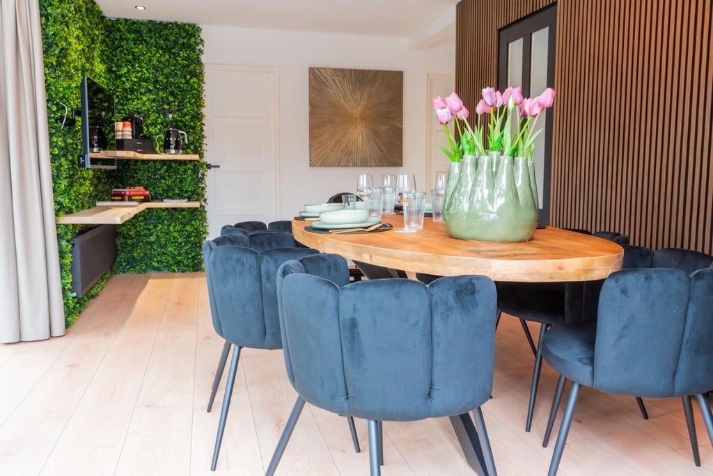 Boshuisje Seth met sauna en whirlpool, Vakantie, Vakantiehuizen | Nederland, In bos, 2 slaapkamers, Landelijk, Friesland