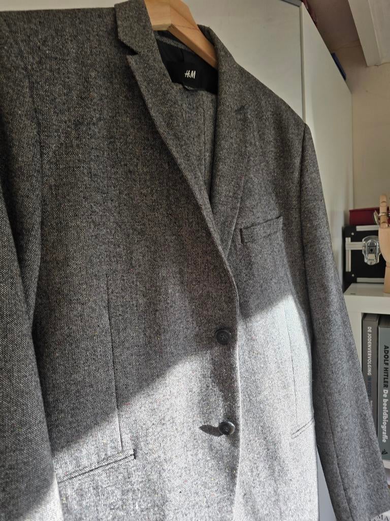 Grijs kostuum, nauwelijks gedragen, Kleding | Heren, Kostuums en Colberts, Ophalen of Verzenden, Zo goed als nieuw, Grijs