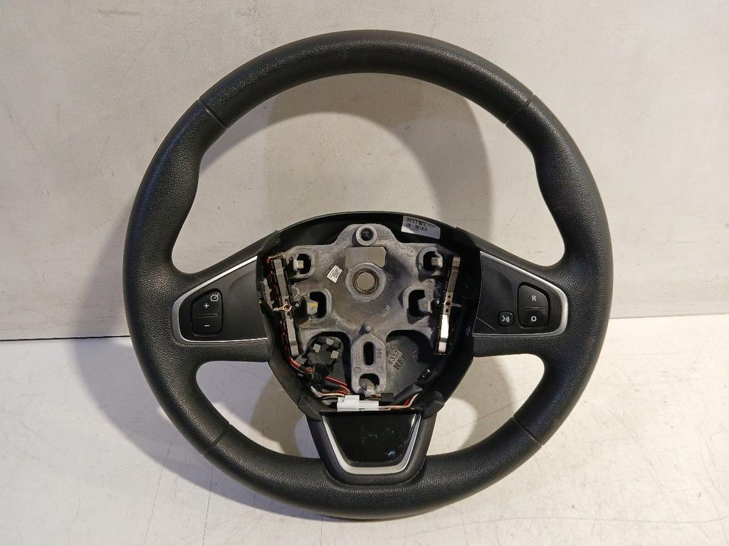 Stuur Renault Clio, Auto-onderdelen, Onderdelen@venauto.nl, Van der Ven Autorecycling B.V., Gebruikt, Ettenseweg 76, 4706 PB Roosendaal, The Netherlands