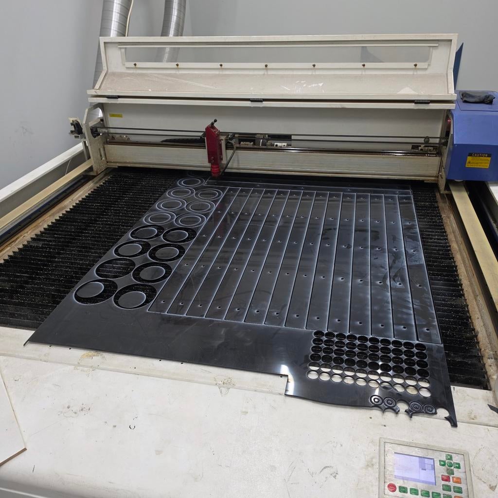 CO2 Laser Snijder 150W - Professionele Lasersnijmachine, Zakelijke goederen, Machines en Bouw | Industrie en Techniek, Ophalen of Verzenden