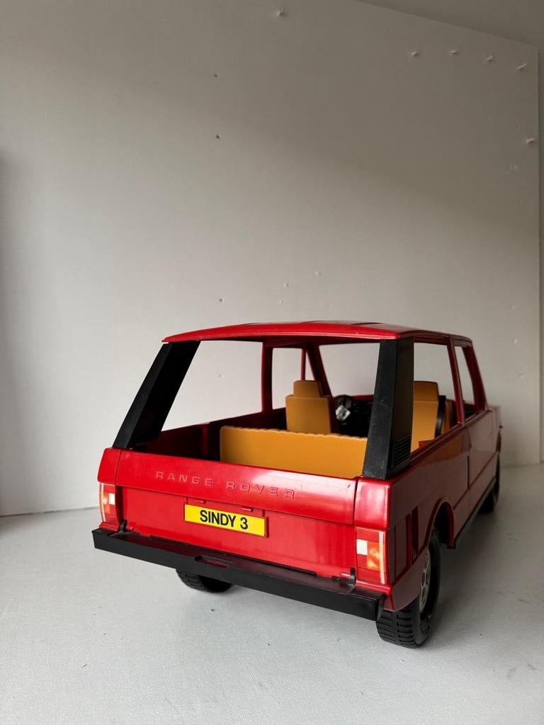 Sindy Pedigree Vintage Landrover Jaren '70/'80, Kinderen en Baby's, Speelgoed | Speelgoedvoertuigen, Ophalen, Gebruikt