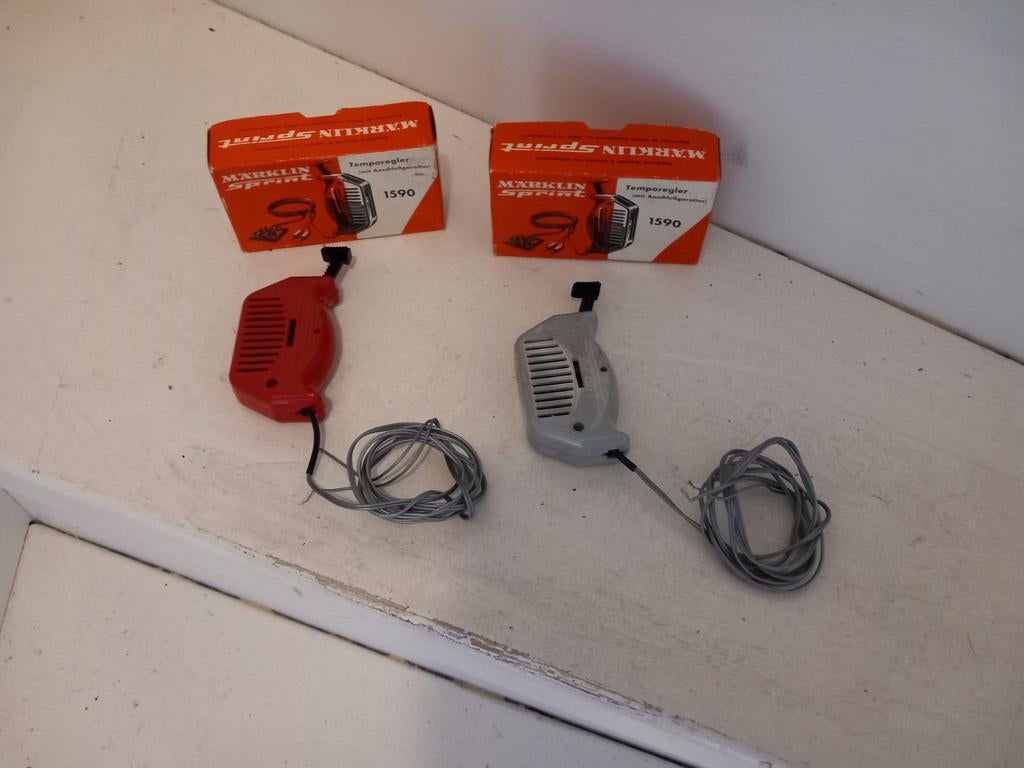 Marklin sprint 1590 snelheidregelaars, Kinderen en Baby's, Speelgoed | Racebanen, Ophalen of Verzenden