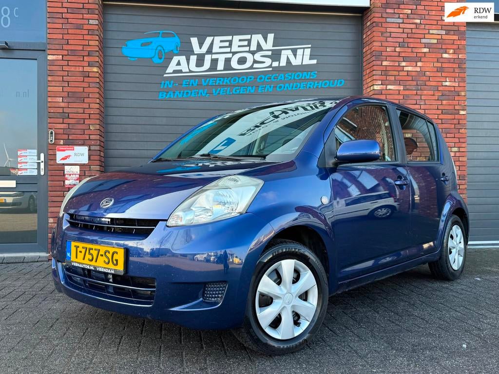 Daihatsu Sirion 2 1.0-12V Airco 5 Deurs Nieuwe APK, Auto's, Daihatsu, Voorwielaandrijving, Gebruikt, Blauw, Sirion
