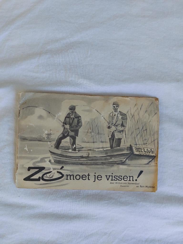 Rizla Zo moet je vissen, Ophalen of Verzenden, Gelezen, Willem van Veenendaal, Plaatjesalbum