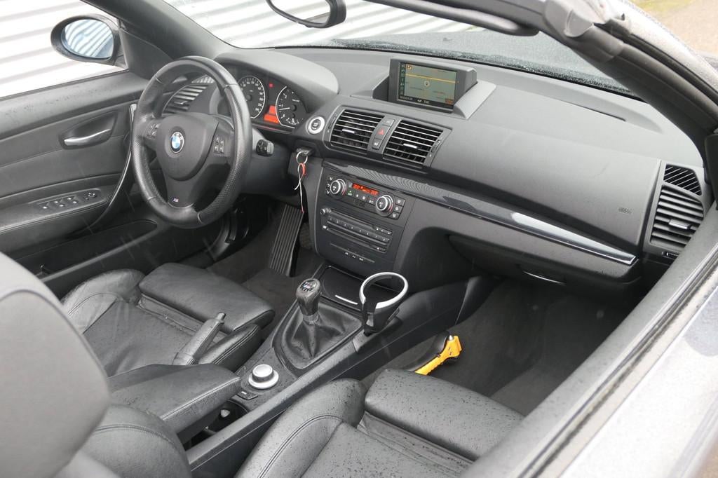 BMW 1-serie Cabrio 118i High Executive NAP Leder Sportstoele, 1-Serie, Zwart, 4 stoelen, Handgeschakeld