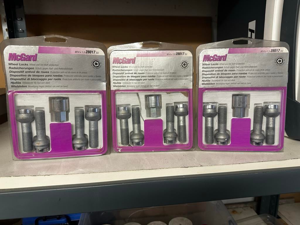 McGard 14X1.50 slotbouten Bol conisch 45mm Mercedes, Auto diversen, Ophalen of Verzenden