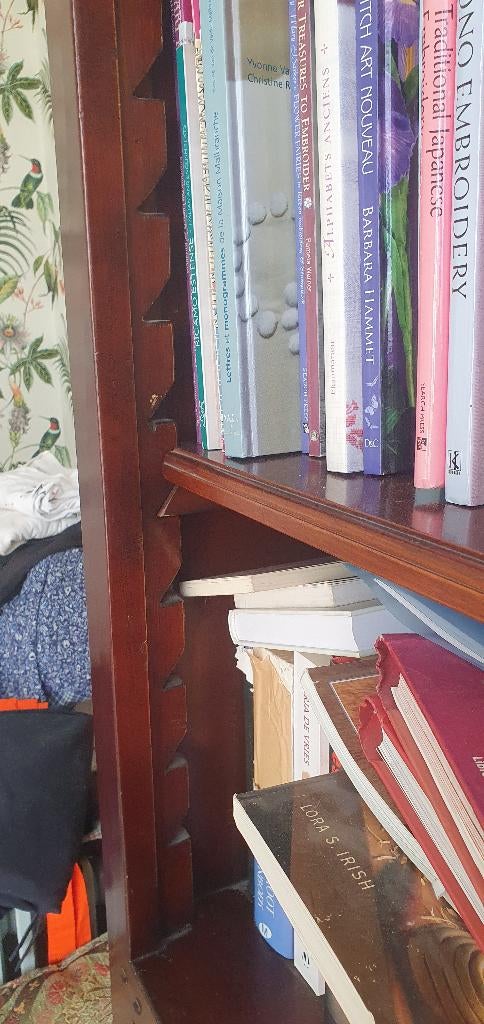 Smalle hoge boekenkast, Huis en Inrichting, Kasten | Boekenkasten, Ophalen, 200 cm of meer, Klassiek, 50 tot 100 cm