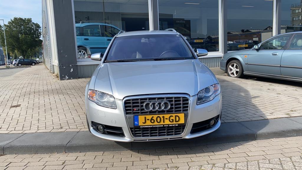 Audi A4 Avant 4.2 V8 S4 quattro, Auto's, Audi, Automaat, Gebruikt, A4, Leder