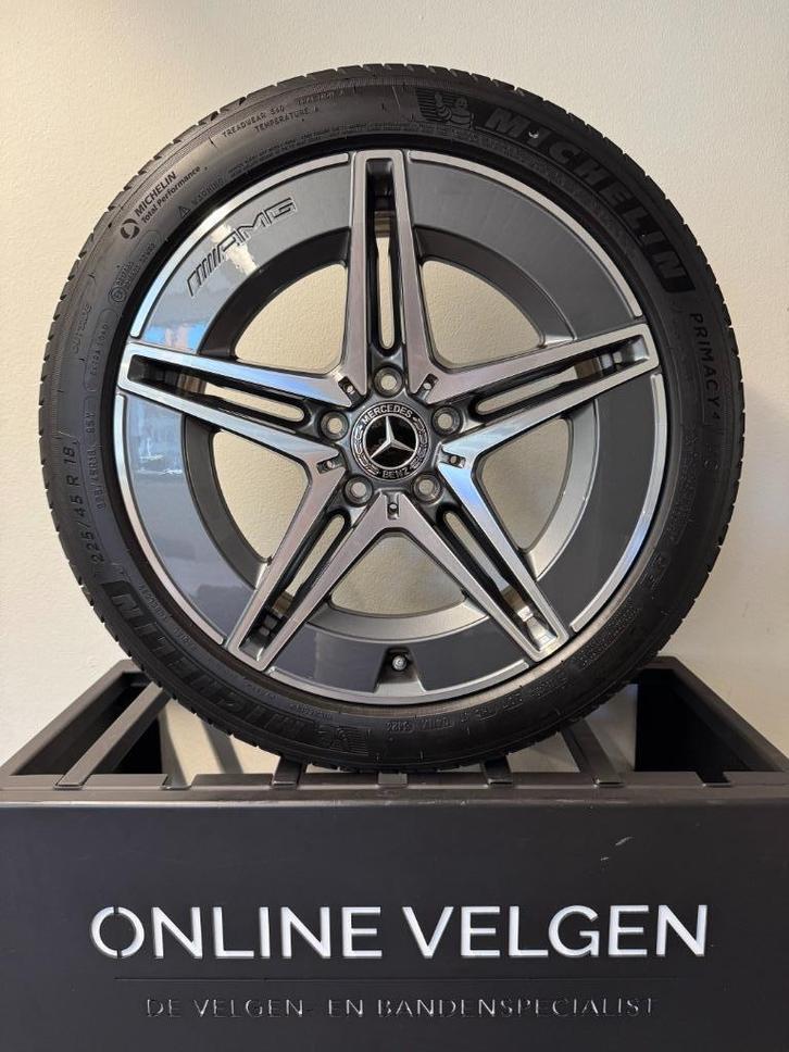 Zomer Set 18 inch Originele Mercedes W206 + Michelin banden, Niet ingevuld, 18 inch, Gebruikt, Banden en Velgen