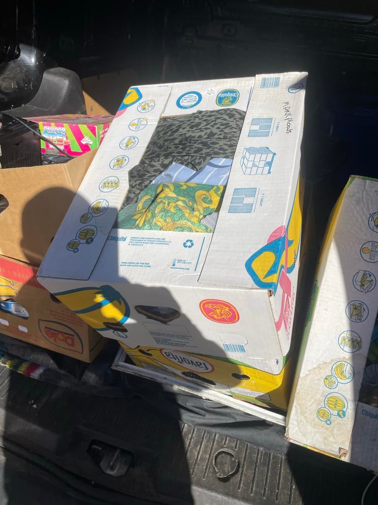 Gratis vlooienmarktspulletjes, Ophalen