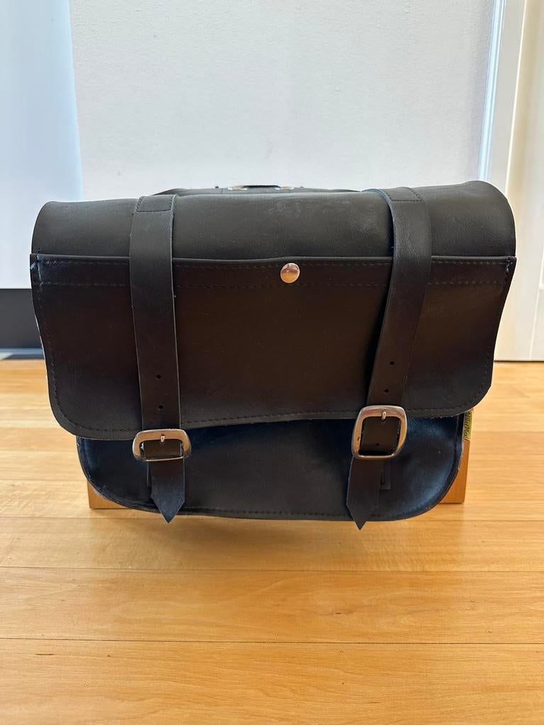 Dubbele zadeltas motor Willie&Max, Motoren, Accessoires | Koffers en Tassen, Zo goed als nieuw, Ophalen