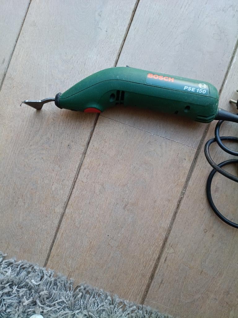Bosch PSE 150/180 E, Doe-het-zelf en Verbouw, Gereedschap | Boormachines, Ophalen, Gebruikt, Minder dan 400 watt, Boor- en Schroefmachine