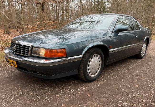 Cadillac Eldorado 4.6 Touring Coupe  APK mei 2028, Auto's, 4565 cc, 8 cilinders, Stoelverwarming, Particulier