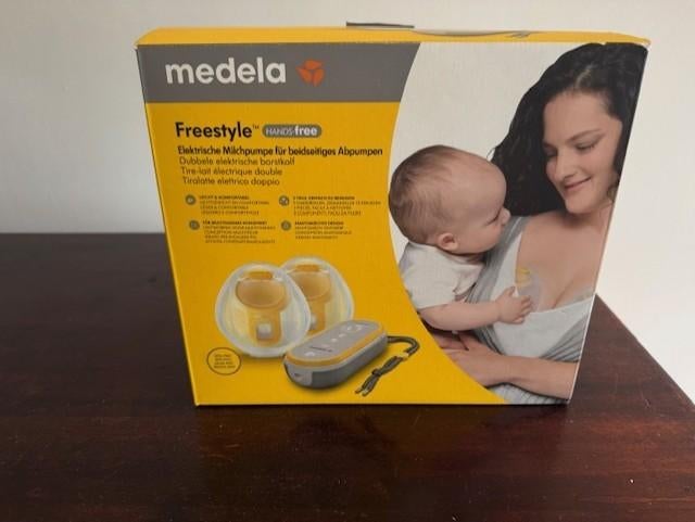 Medela freestyle elektrische borstpomp, Kinderen en Baby's, Babyvoeding en Toebehoren, Ophalen, Gebruikt, Borstkolf