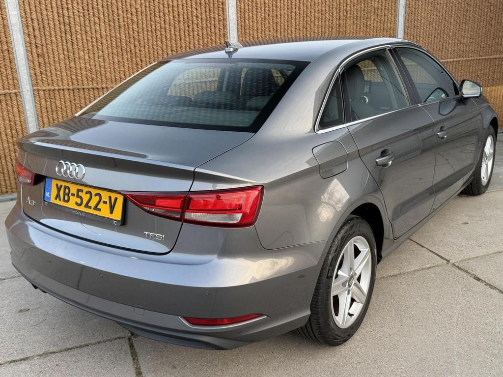 Audi A3 Limousine 1.0 TFSI Pro Line Bi-Xenon | Navigatiesyst, Voorwielaandrijving, 1160 kg, Gebruikt, Euro 6