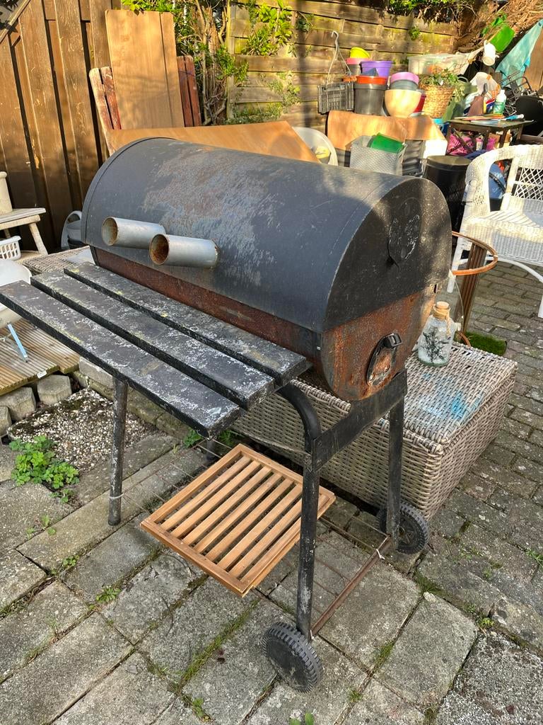 Robuuste BBQ Smoker - Ideaal voor tuinfeesten, Ophalen of Verzenden, Gebruikt