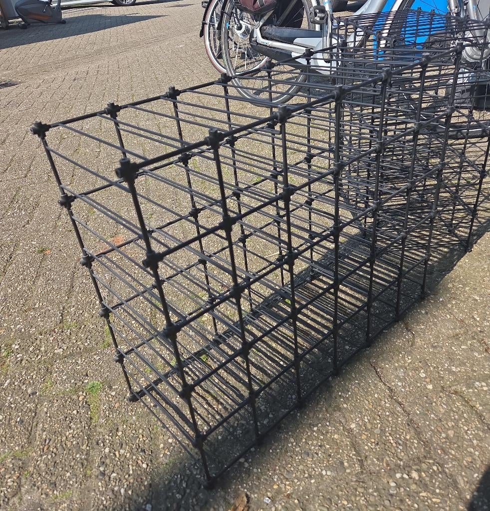 Vintage modulair zwart metalen design wijnrek, Huis en Inrichting, Woonaccessoires | Wijnrekken, Ophalen, Gebruikt, Metaal, Minder dan 50 cm