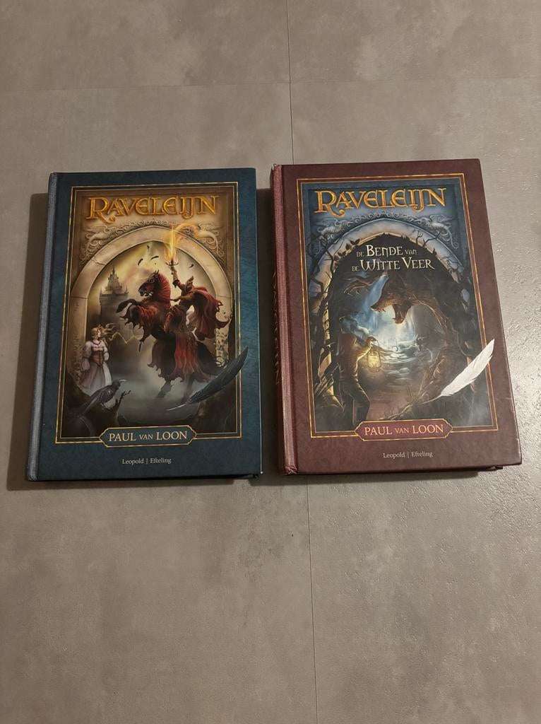 Twee Efteling Ravelijn hardcover boeken - Paul van Loon, Ophalen of Verzenden, Zo goed als nieuw