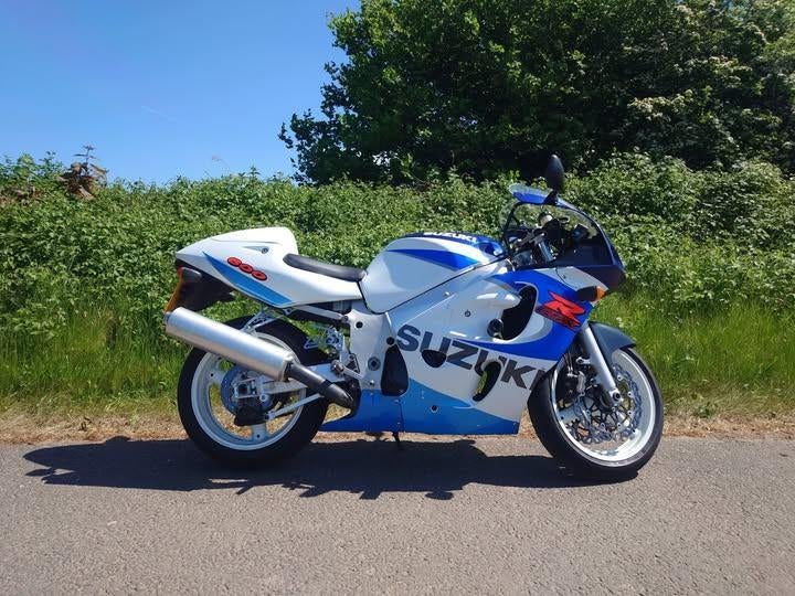 Suzuki gsxr 600 srad gaat weg in onderdelen zie omschrijving, Ophalen of Verzenden, Gebruikt
