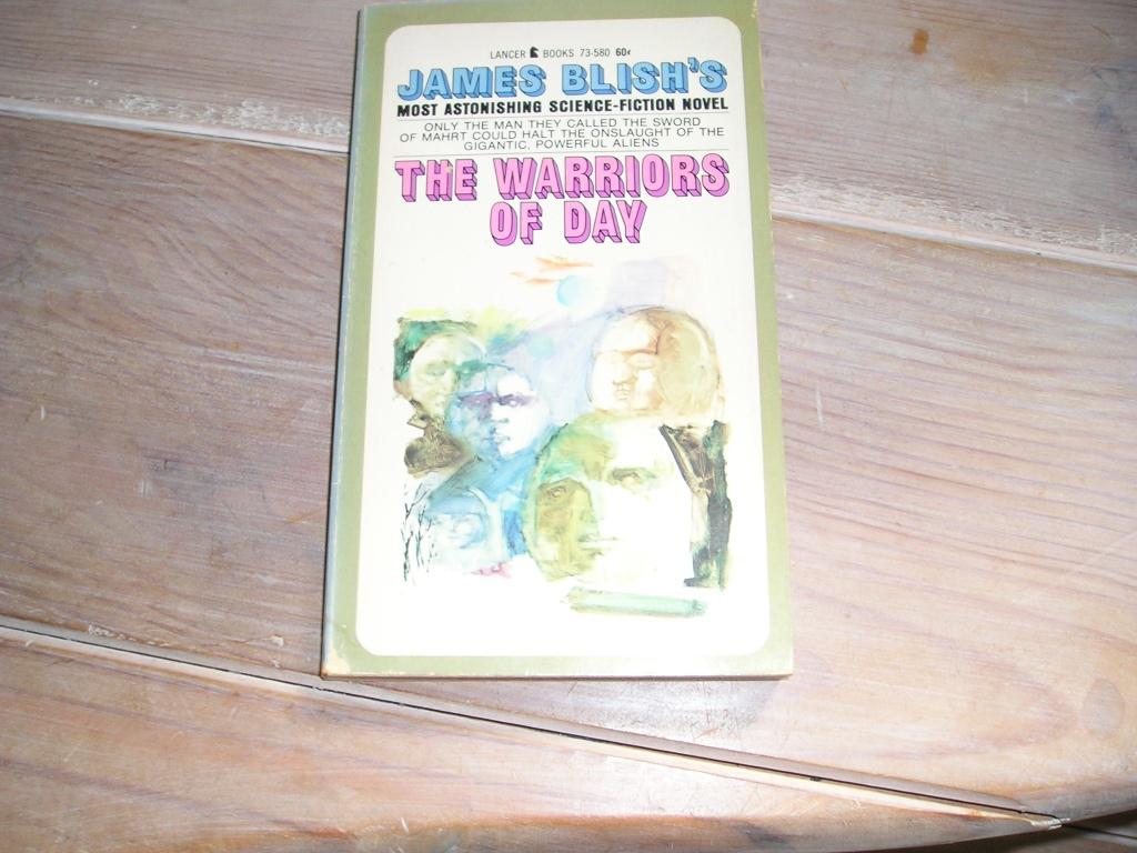 James Blish - The warriors of day, Ophalen of Verzenden, Gelezen, James Blish