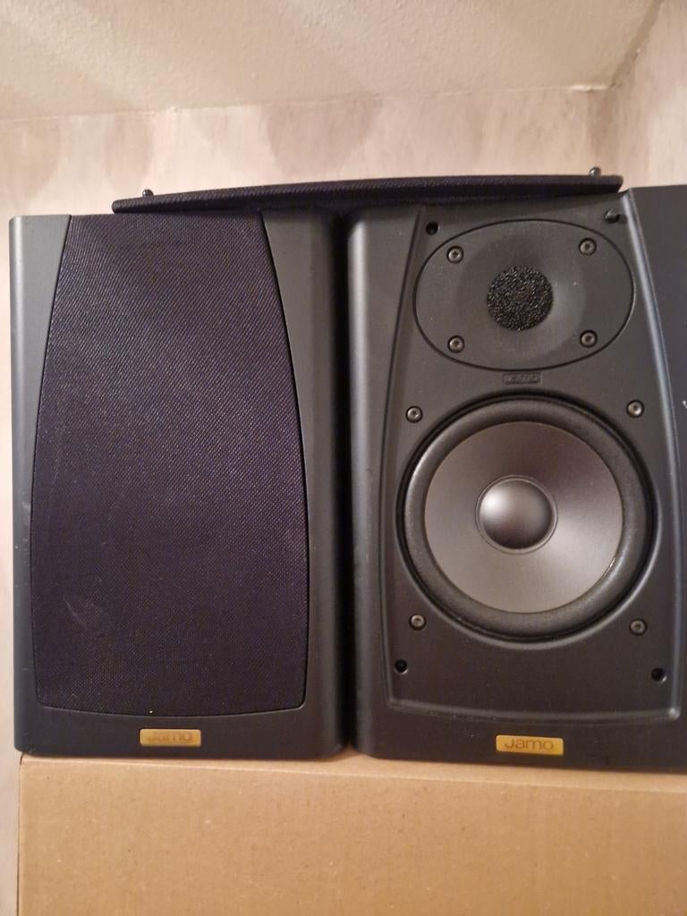 Jamo 28 Boekenplank Speakers - Made in Denmark, Gebruikt, Ophalen of Verzenden, 60 tot 120 watt, Front, Rear of Stereo speakers