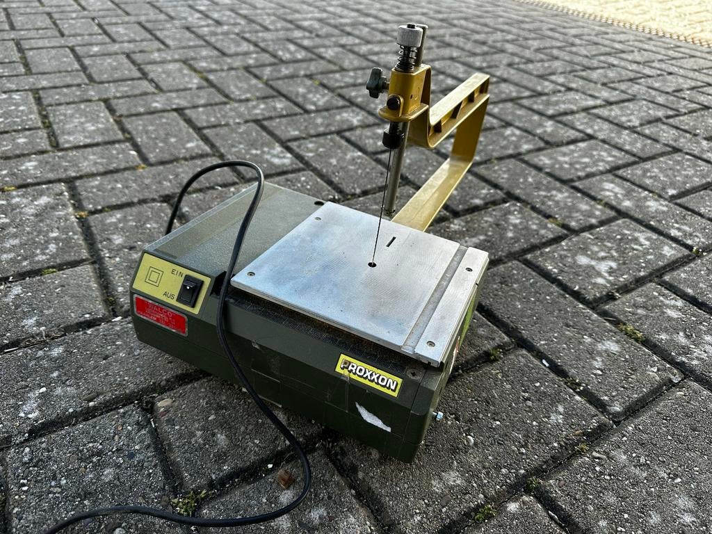 Proxxon figuurzaag - Compact en precies zagen, Minder dan 30 mm, Gebruikt, Ophalen of Verzenden, Figuurzaag