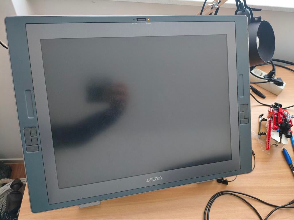 ZSM Wacom DTZ-2100D tekentablet, Computers en Software, Tekentablets, Multi-touch, Ophalen of Verzenden, Zo goed als nieuw, Wacom