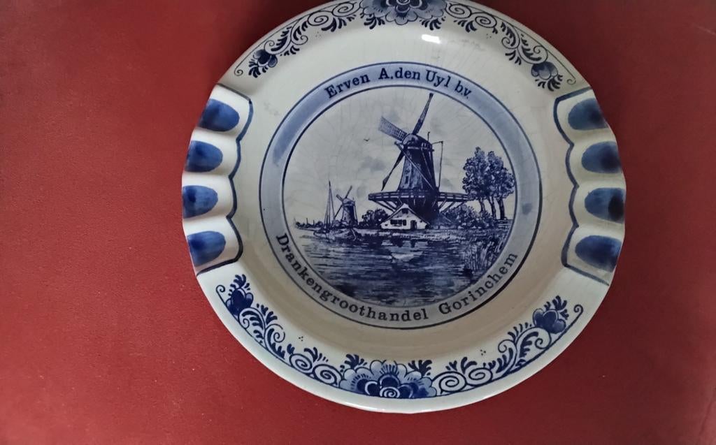 Vintage Delfts Blauw Asbak - Erven A. den Uyl bv Gorinchem, Verzamelen, Merken en Reclamevoorwerpen, Ophalen