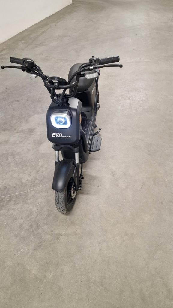 NIEUWE EVO-Maxx elektrische scooter, Fietsen en Brommers, Snorfietsen en Snorscooters, Elektrisch, Nieuw, Ophalen, Overige merken