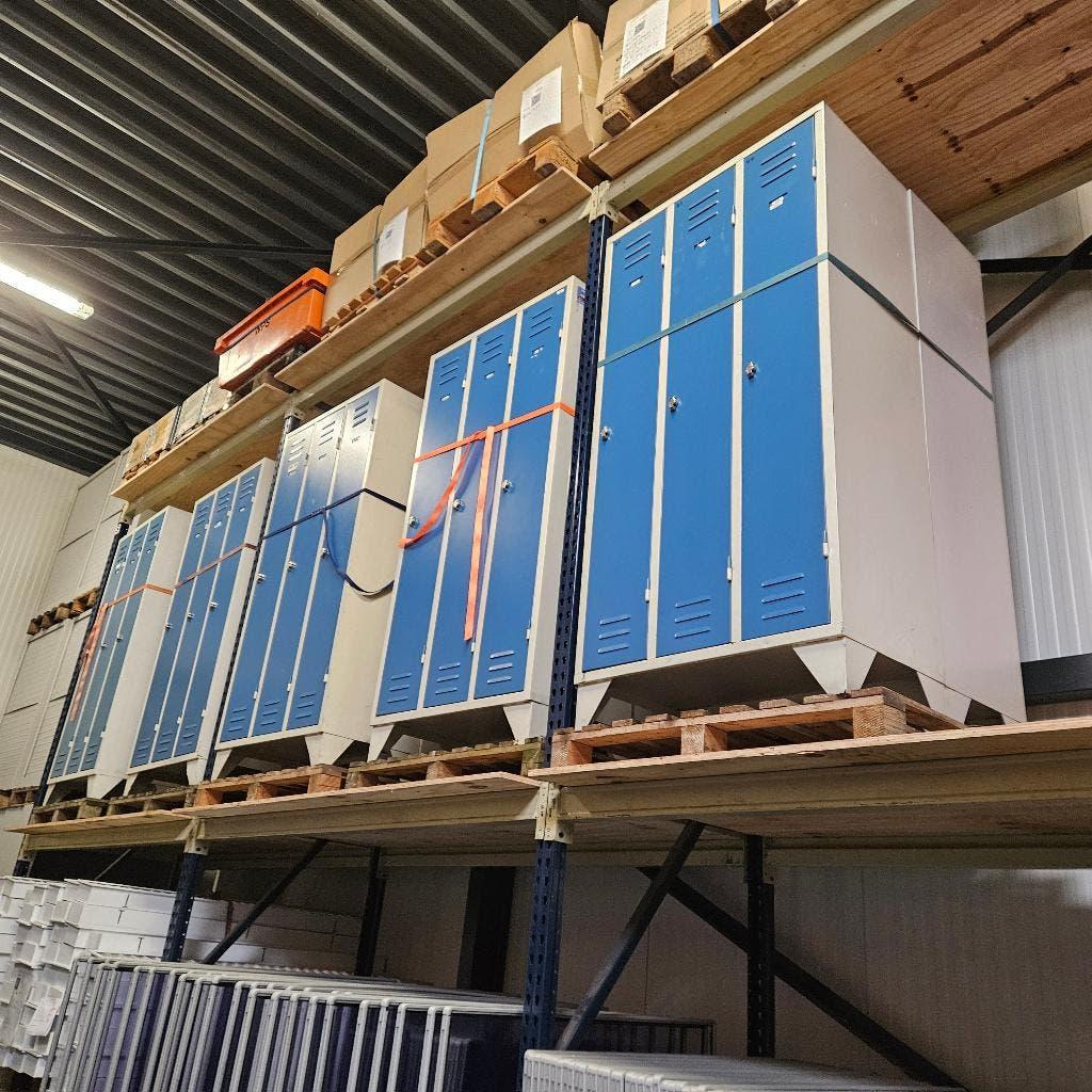 3-deurs Overtoom industriële metalen lockers kledinglockers, Ophalen, Gebruikt, 100 tot 150 cm, 150 tot 200 cm
