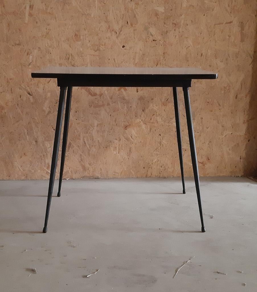 Vintage bijzettafeltje jaren 50, Ophalen