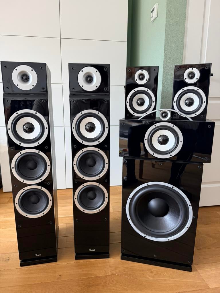 Teufel theater 500 cinema 5.1 set + Denon AVR versterker, Audio, Tv en Foto, Luidsprekers, Zo goed als nieuw, 120 watt of meer