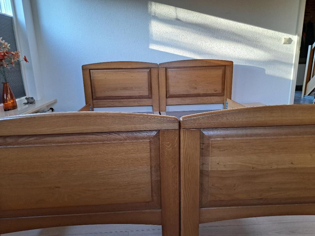 Meubels, kast, bed , dekenkist en miniset., Ophalen, Overige kleuren, Tweepersoons, Zo goed als nieuw