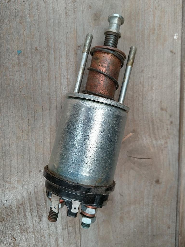 MF 35 4cil. startmotor relais van Lucas, Ophalen of Verzenden, 50 cm of meer