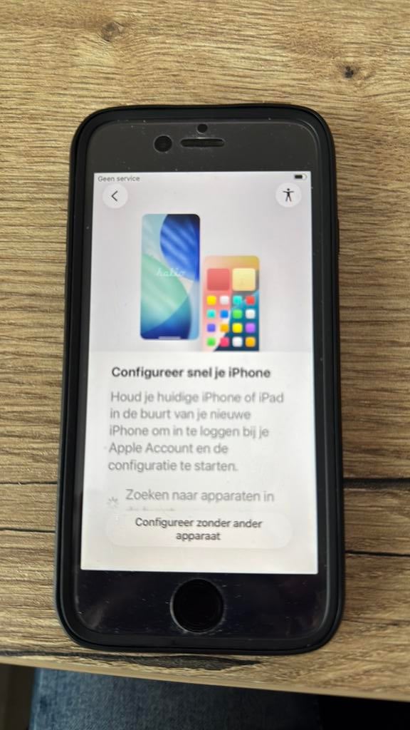 Te koop IPhone SE3 2022 achterkant kapot incl 2 x 360 case, Zwart, Ophalen of Verzenden, Zonder simlock, Zonder abonnement